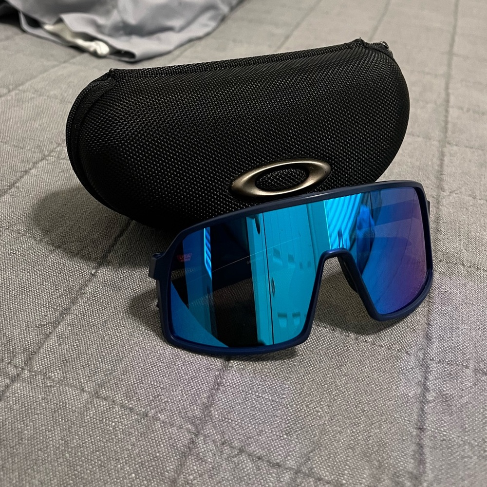 Men’s Oakley Sunglasses